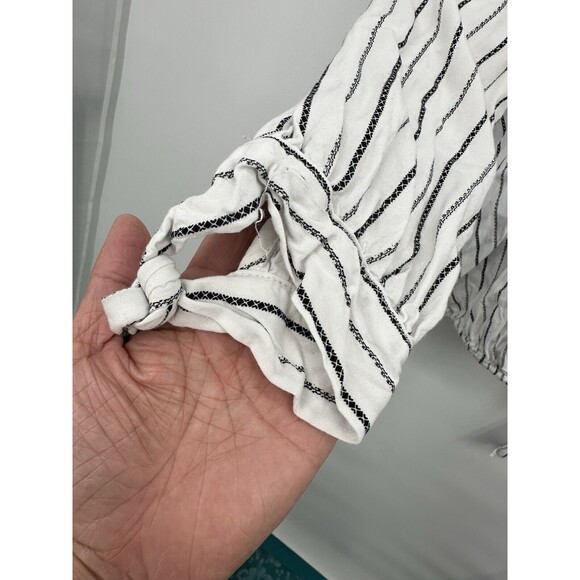 Savanna Jane Embroidered Floral Peasant Tunic Top Women’s M Boho Striped - Picture 11 of 11